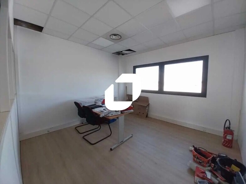 Office in Montpellier for lease - Interior Photo - Image 3 of 18