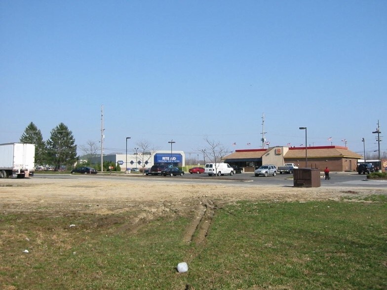 401 Harmony Rd, Gibbstown, NJ 08027