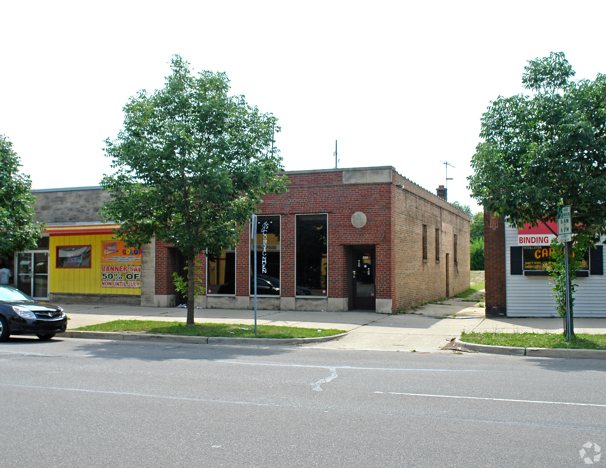 2211 S Michigan St, South Bend, IN for sale Primary Photo- Image 1 of 1