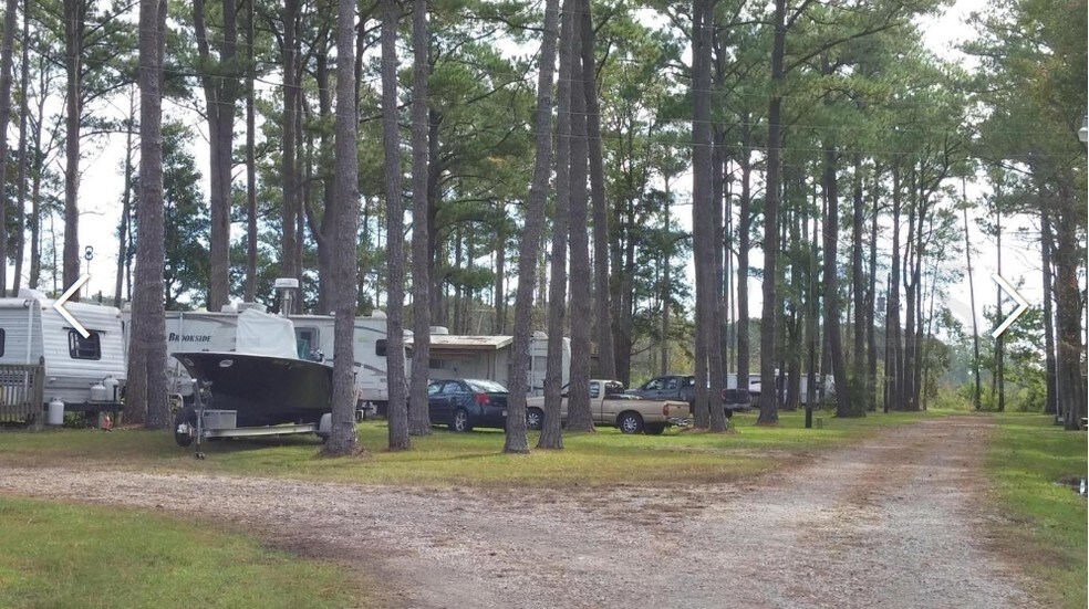 231 Crow Hill Rd, Beaufort, NC 28516