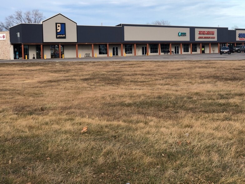 4300-4306 23rd St, Columbus, NE for sale - Primary Photo - Image 1 of 1