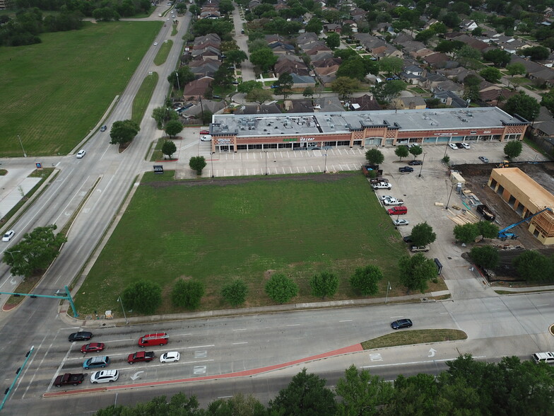 11720 W Airport Blvd, Stafford, TX for lease - Building Photo - Image 3 of 12