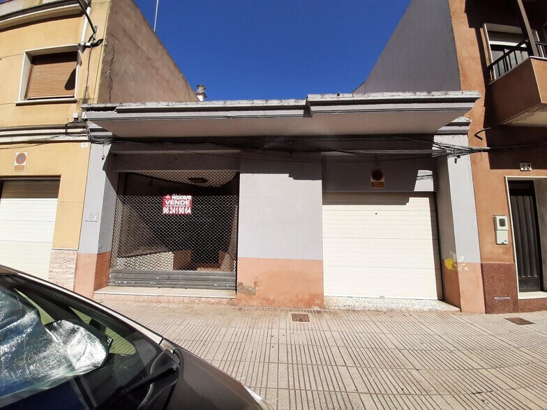 Retail in Alzira for sale - Building Photo - Image 1 of 10
