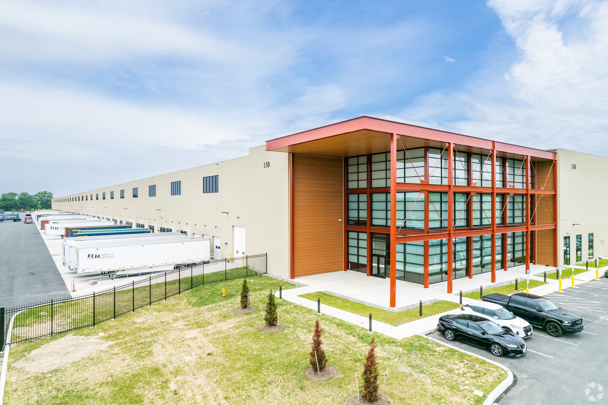 150 Cesanek Rd, Northampton, PA for lease Building Photo- Image 1 of 7