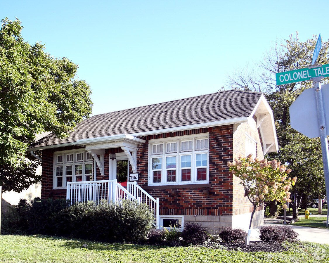 4346 Colonel Talbot Rd, London, ON N6P 1B6