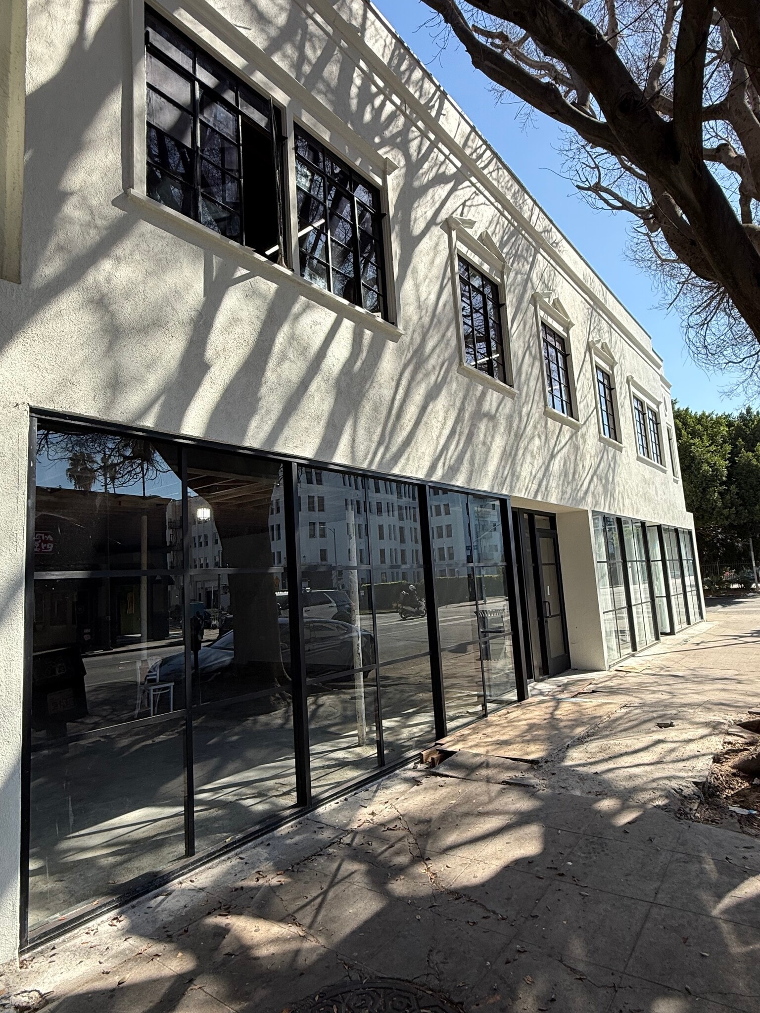 3461 W 8th St, Los Angeles, CA for lease Interior Photo- Image 1 of 1