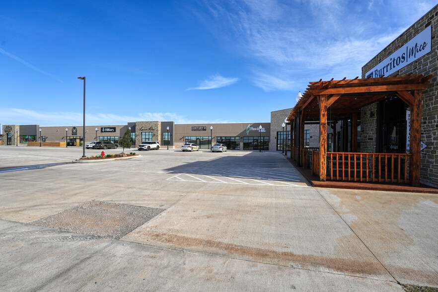 13002-13070 Commerce St., Elgin, OK for sale - Building Photo - Image 3 of 12