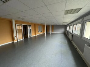 Office in Le Bourget for lease Interior Photo- Image 2 of 8