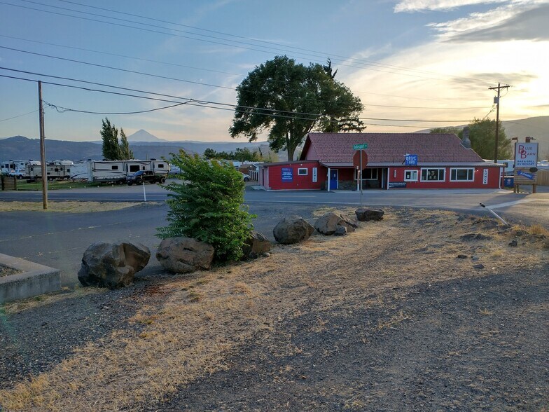 2297 Dallesport Rd, Dallesport, WA for sale - Building Photo - Image 1 of 1