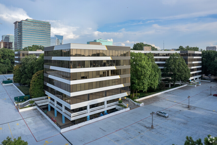 3525 Piedmont Rd NE, Atlanta, GA for lease - Building Photo - Image 1 of 15