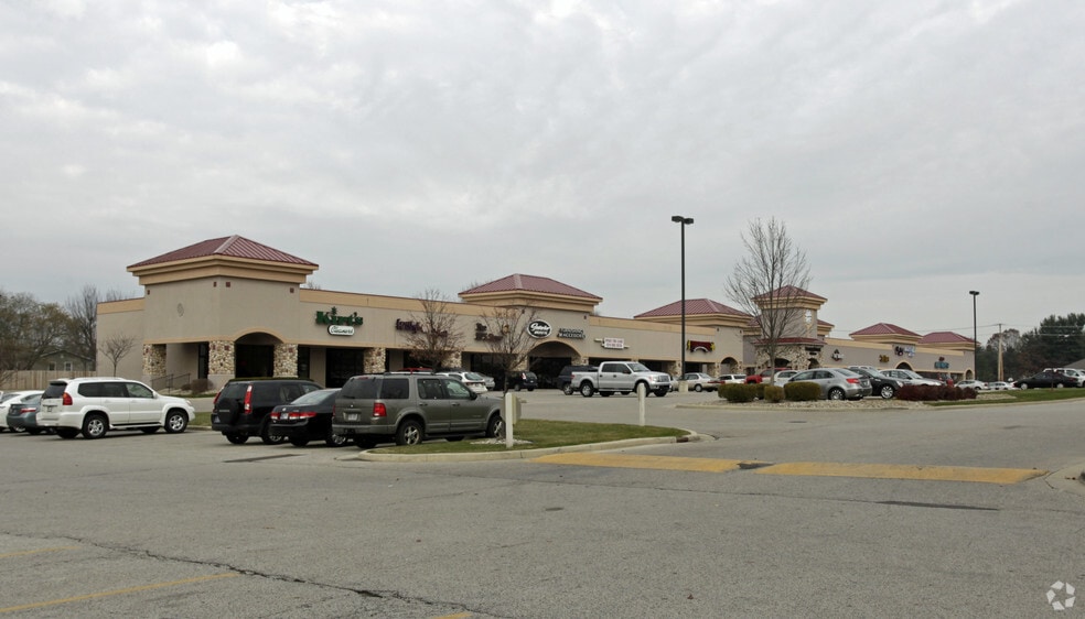 4000 E Bristol St, Elkhart, IN for lease - Primary Photo - Image 2 of 4