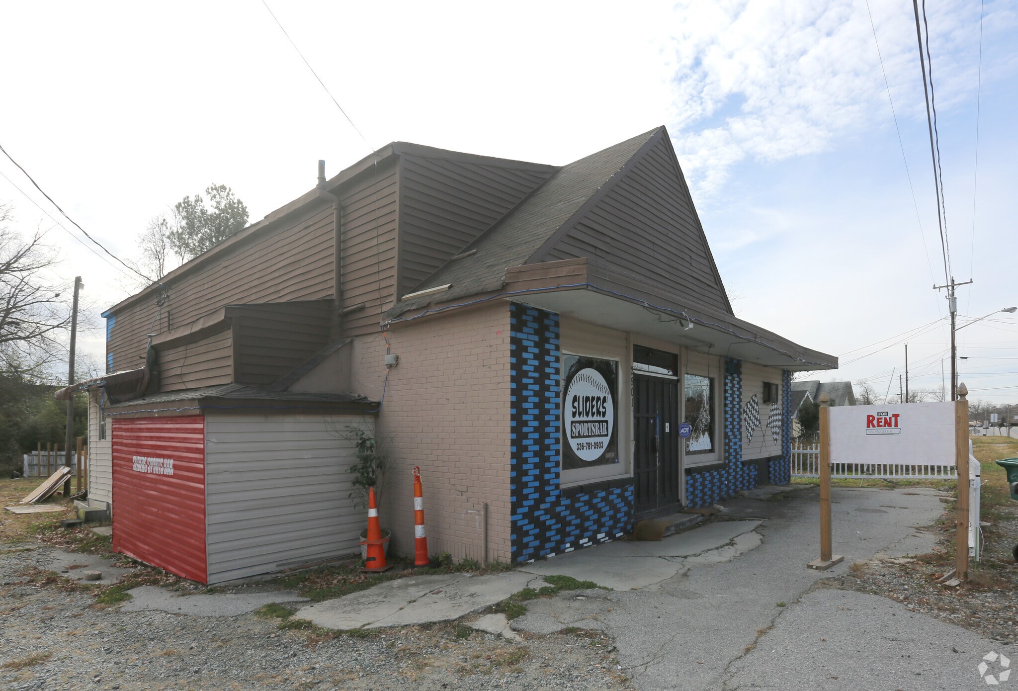 2901 W English Rd, High Point, NC for sale Primary Photo- Image 1 of 1