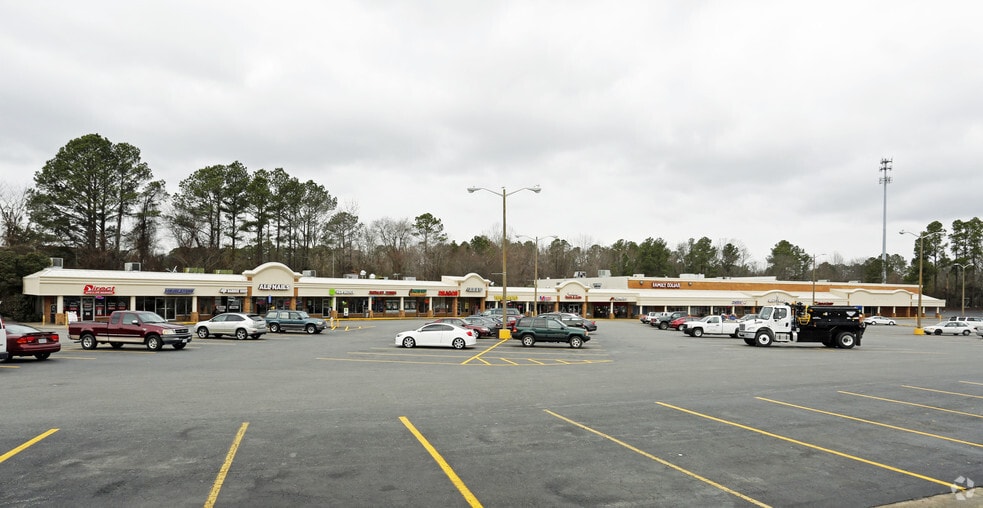 805-841 W Constance Rd, Suffolk, VA for lease - Building Photo - Image 3 of 19