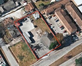 9107 Irvington Blvd, Houston, TX - AERIAL  map view