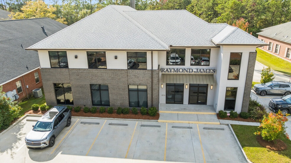 1540 W Causeway Approach, Mandeville, LA for sale - Building Photo - Image 2 of 6