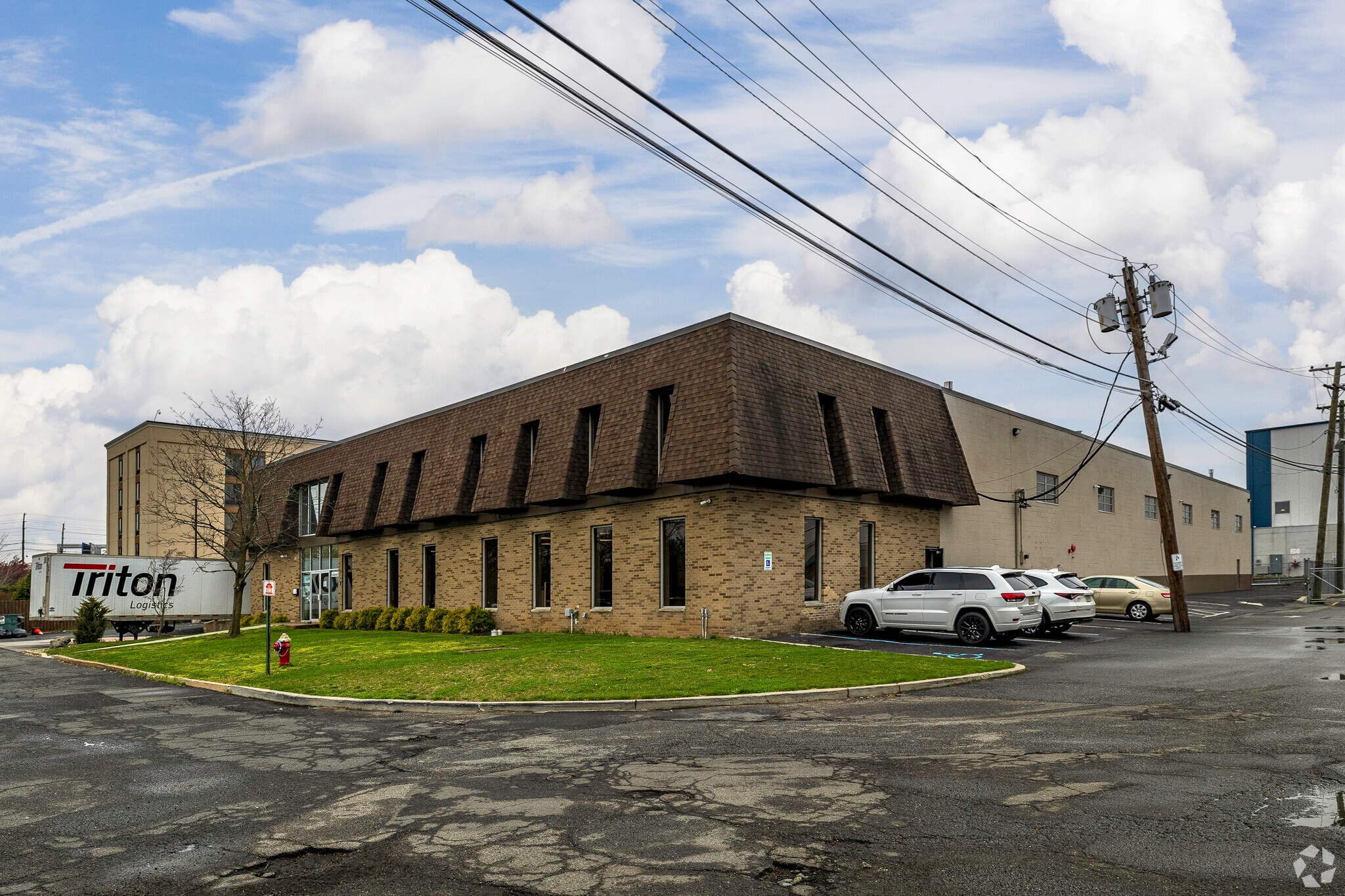 310 Paterson Plank Rd, Carlstadt, NJ for lease Primary Photo- Image 1 of 59