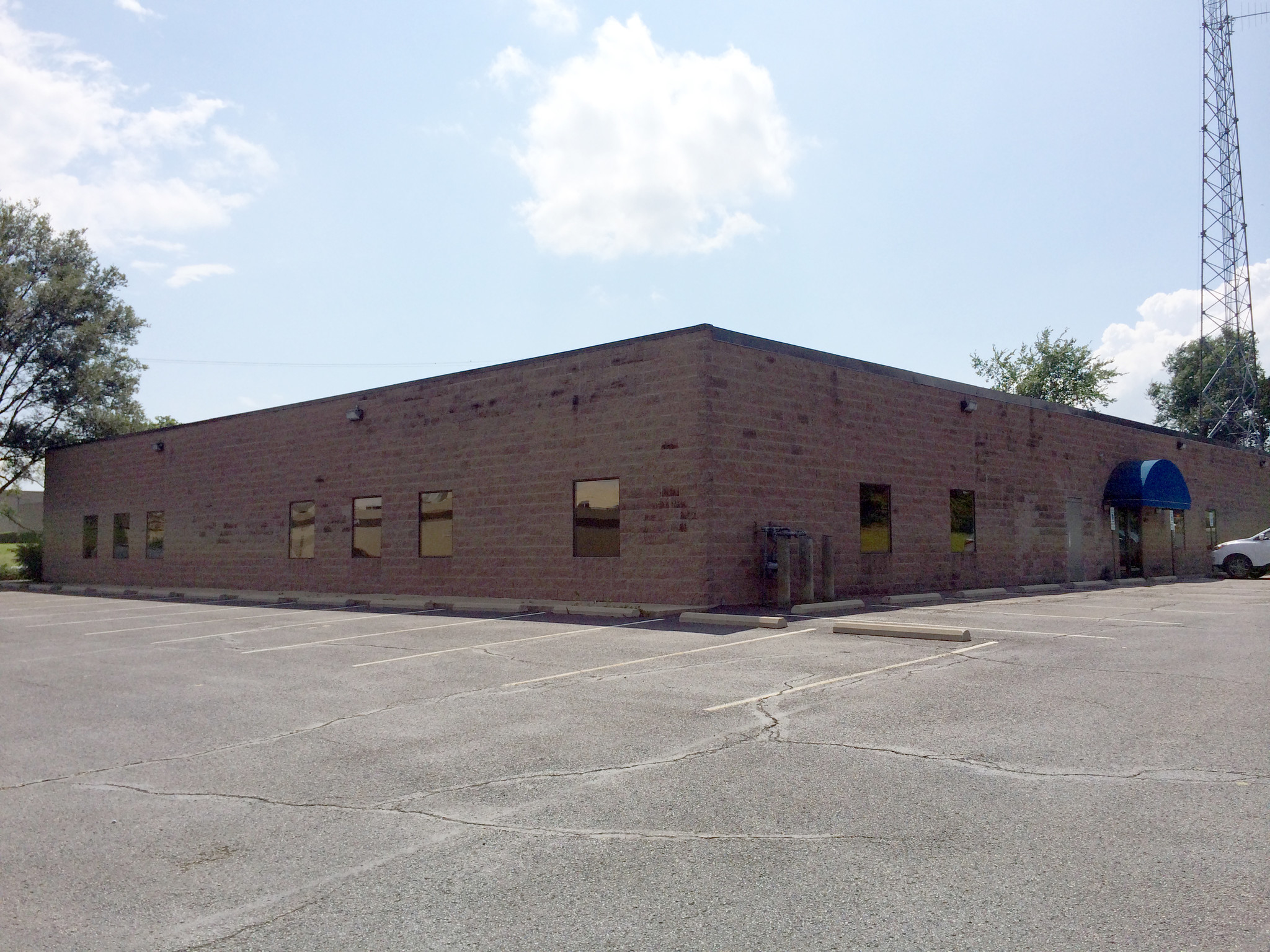 7755 Freedom Ave NW, Canton, OH for lease Other- Image 1 of 2