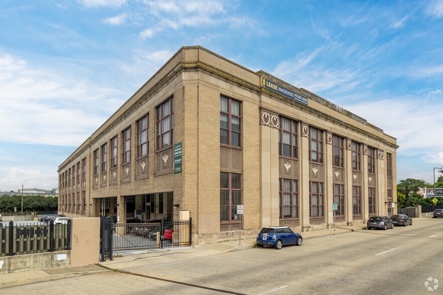 1501 St Paul St, Baltimore, MD for lease - Primary Photo - Image 1 of 6