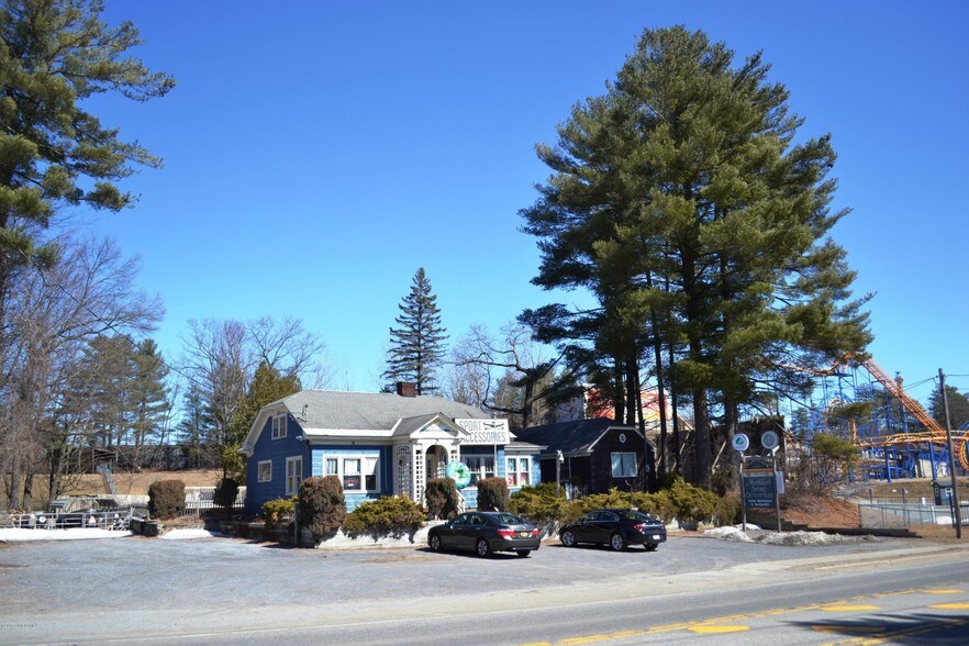 1204 Us-9, Queensbury, NY for sale - Building Photo - Image 1 of 1