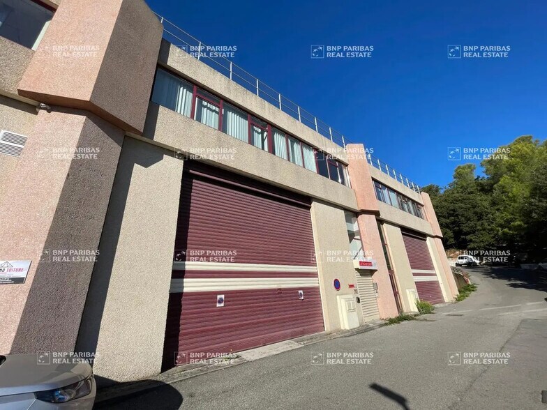 Flex in Vallauris for lease - Building Photo - Image 3 of 37