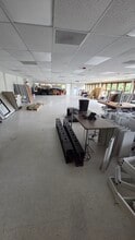 70 Garden Ct, Monterey, CA for lease Interior Photo- Image 1 of 5