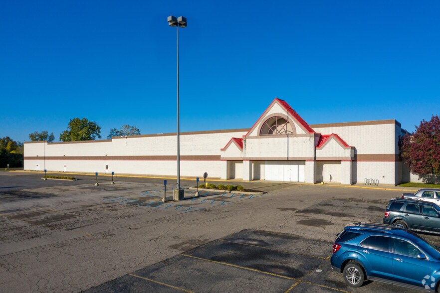 2121 N Monroe St, Monroe, MI for sale - Primary Photo - Image 1 of 1