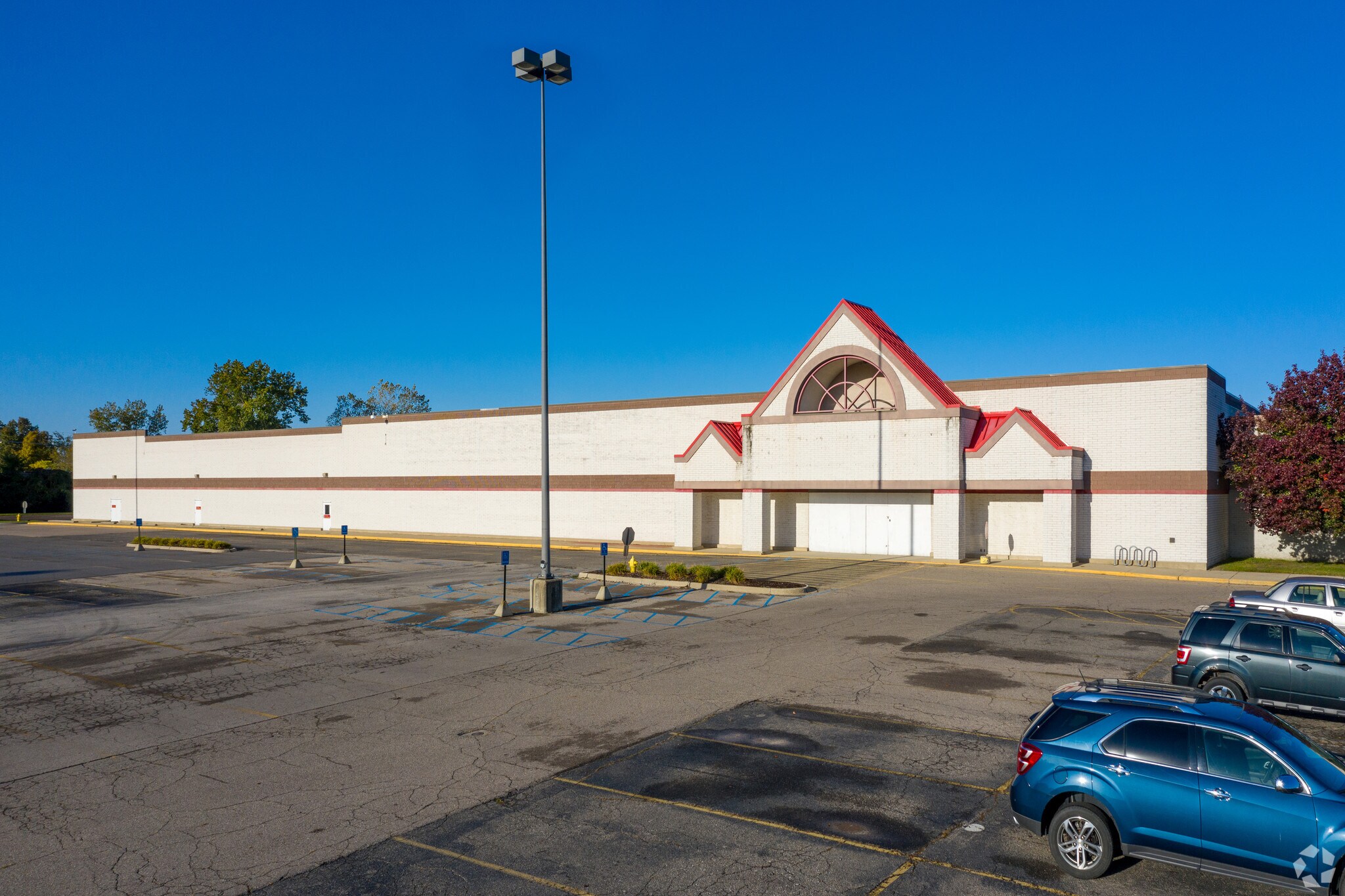 2121 N Monroe St, Monroe, MI for sale Primary Photo- Image 1 of 1