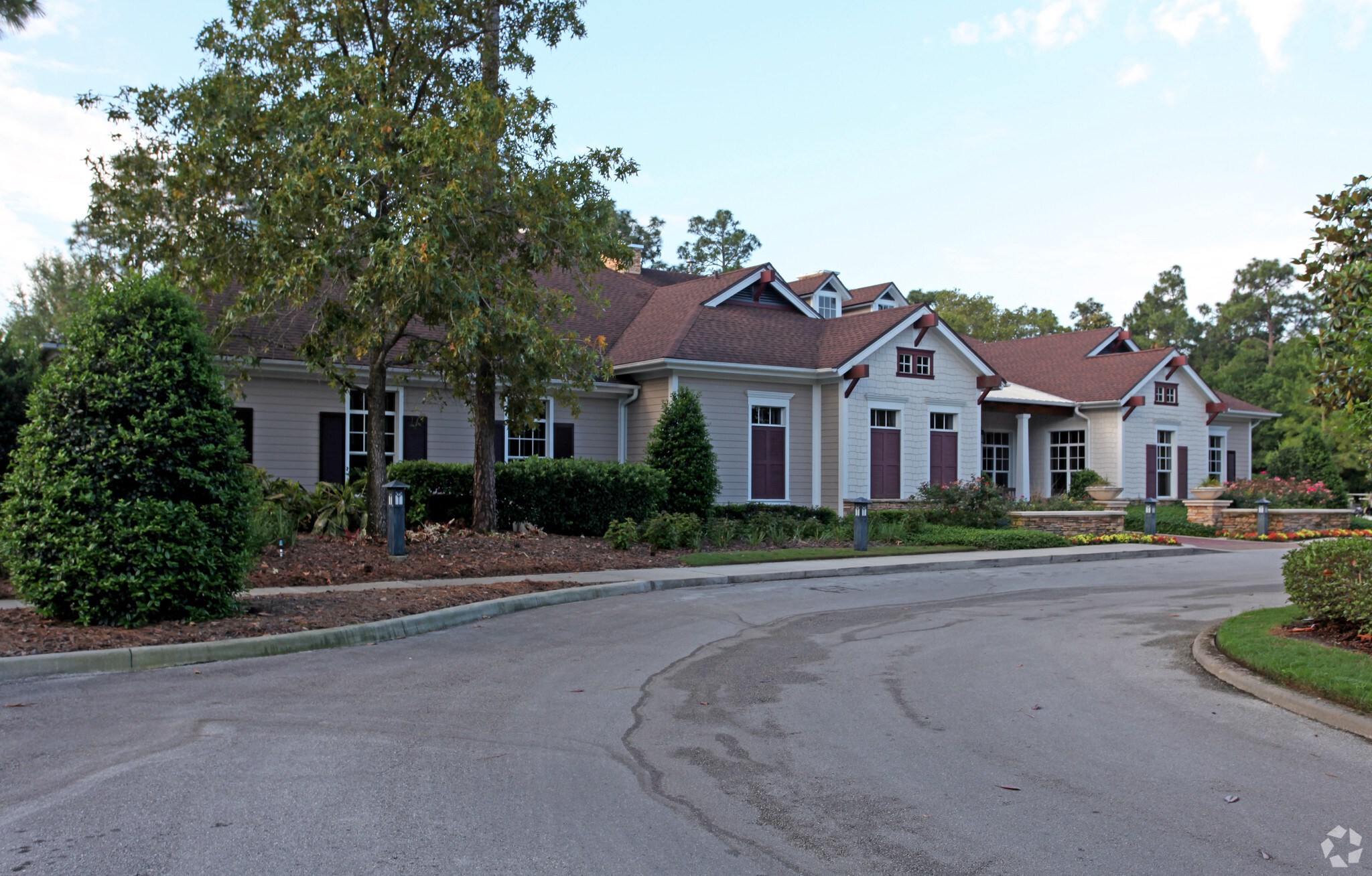 300 Spalding Way, Deland, FL for sale Primary Photo- Image 1 of 1