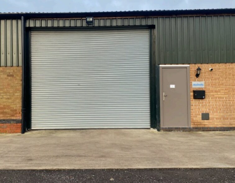 Ravenstone Rd, Heather for sale - Primary Photo - Image 1 of 1