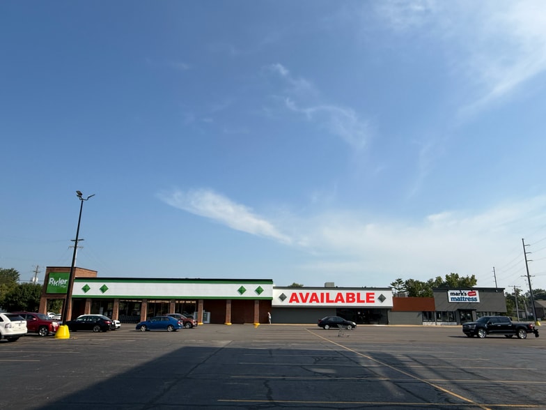 Oak Hill Rd, Evansville, IN for lease - Building Photo - Image 3 of 7