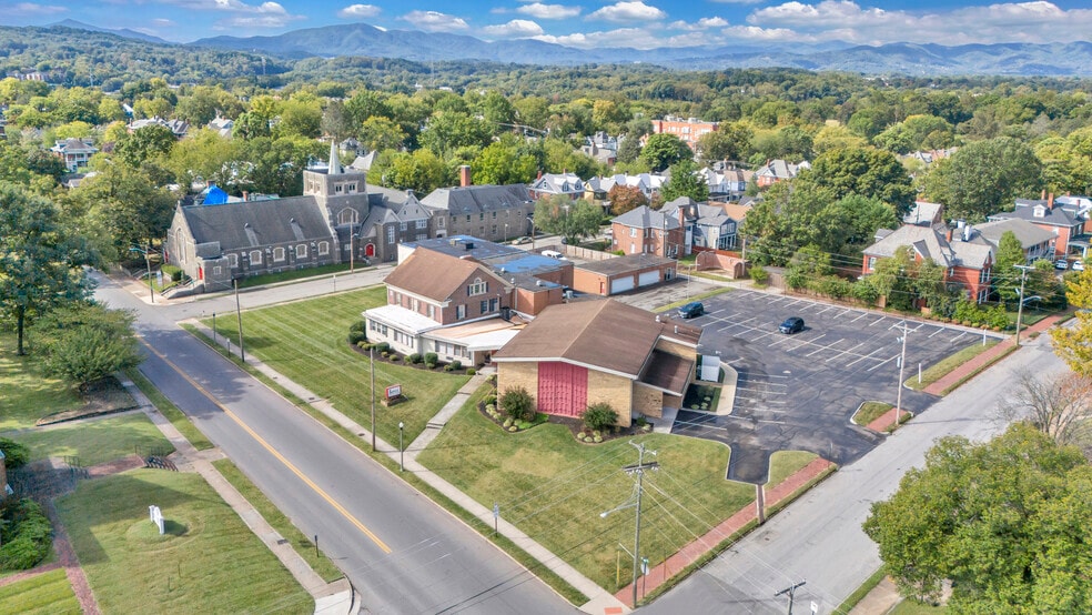 1001 Franklin Ave SW, Roanoke, VA for sale - Building Photo - Image 3 of 7