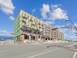 425 Boul Saint-Joseph, Gatineau, QC for lease Interior Photo- Image 1 of 5