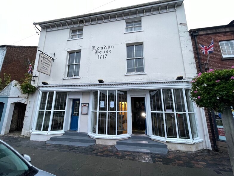 28 High St, Eccleshall for sale - Building Photo - Image 1 of 1