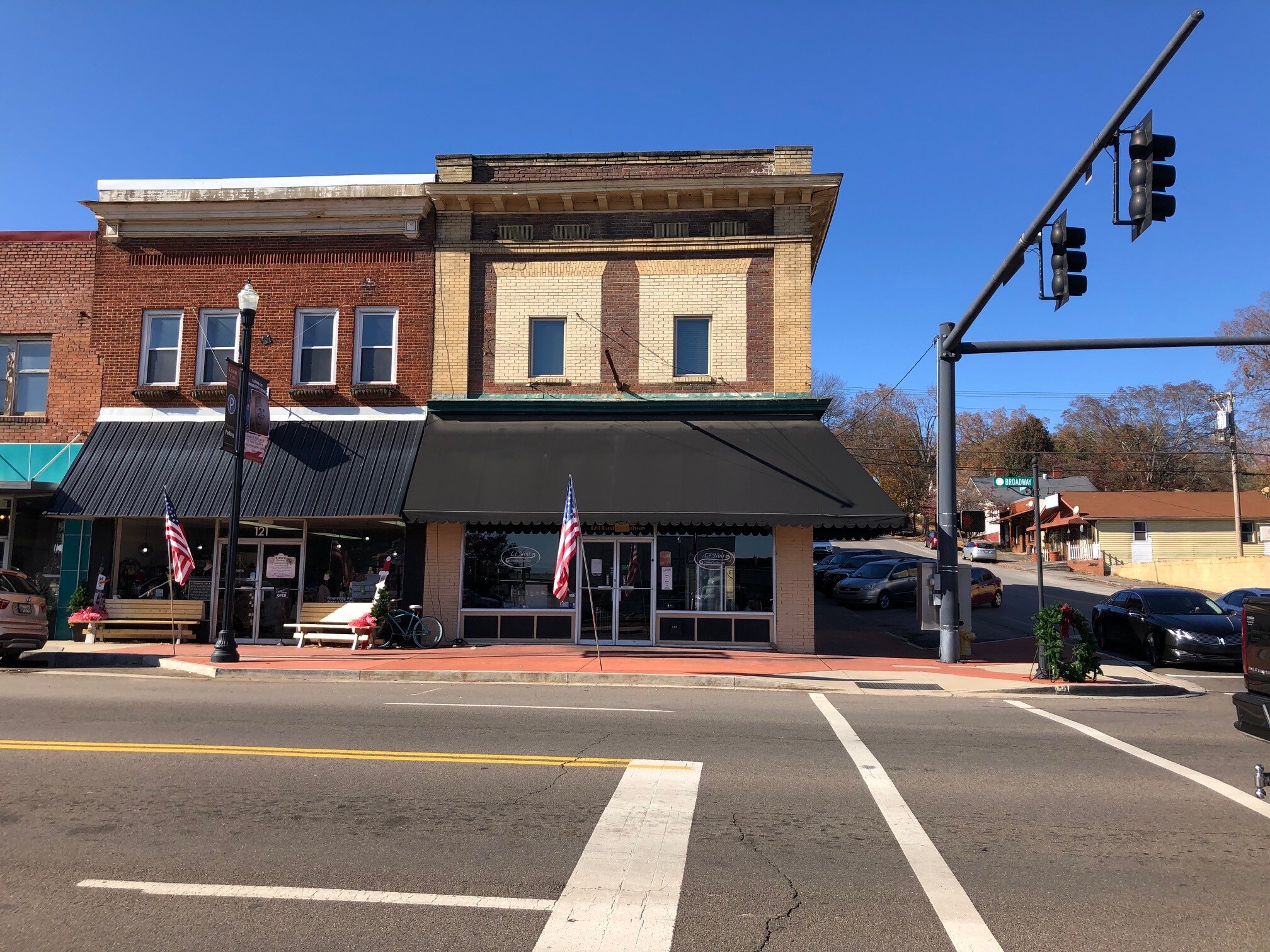 123 E Broadway St, Lenoir City, TN, 37771 Retail Space For Lease