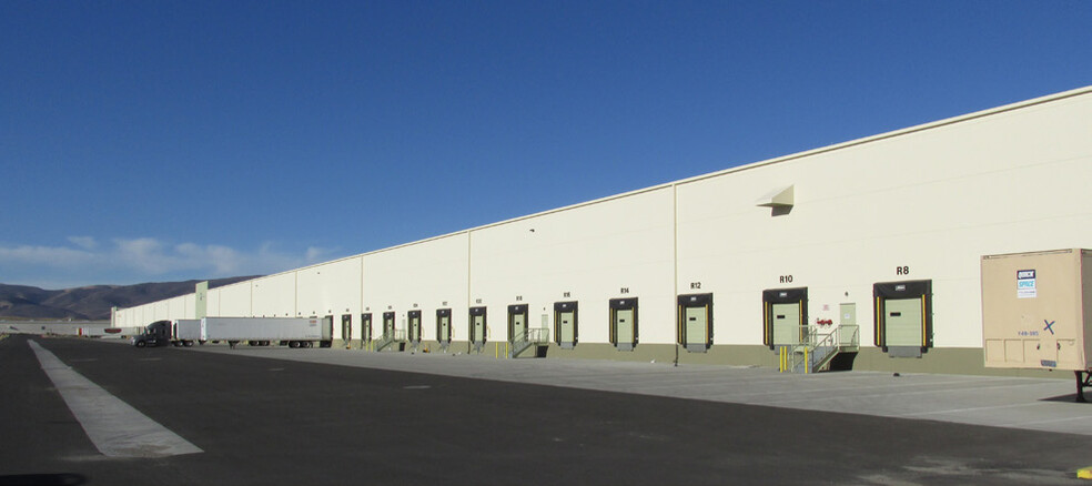 425 E Sydney Dr, Mccarran, NV for lease - Building Photo - Image 2 of 9