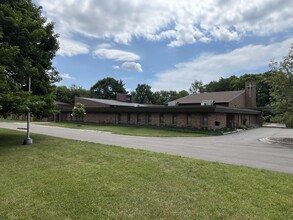 2731 W Milham Ave, Portage, MI for lease Building Photo- Image 1 of 14