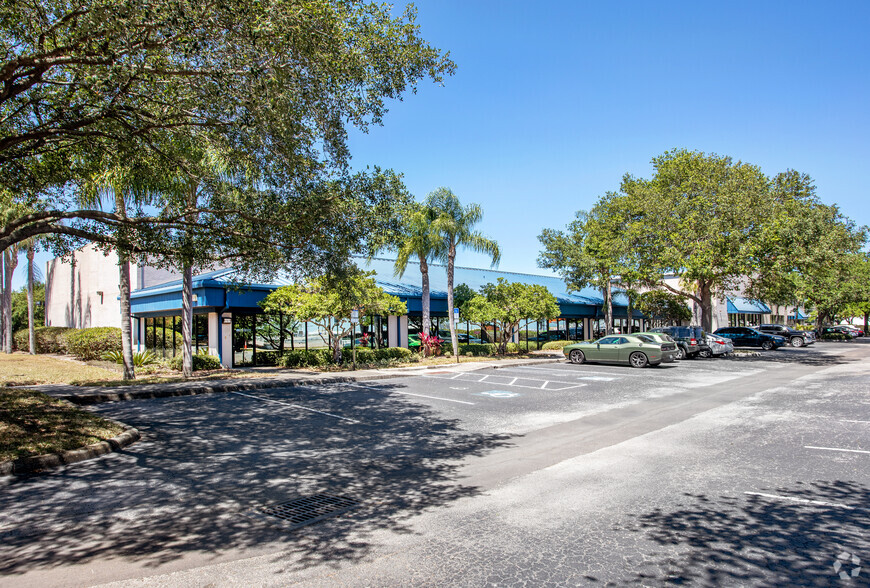 14450 N 46th St, Clearwater, FL for lease - Building Photo - Image 1 of 3