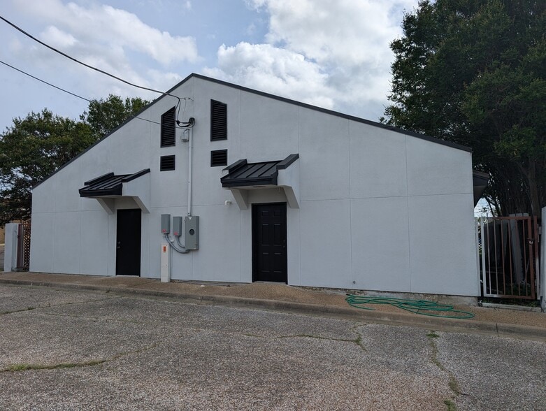 711 Melrose Dr, Waco, TX for sale - Building Photo - Image 3 of 9