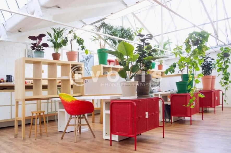 Office in Montrouge for lease - Interior Photo - Image 1 of 3