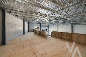 18 Aruma Pl, Cardiff for lease Interior Photo- Image 2 of 2