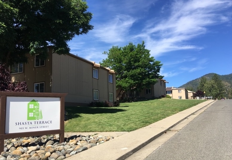 905915 W Miner St, Yreka, CA 96097