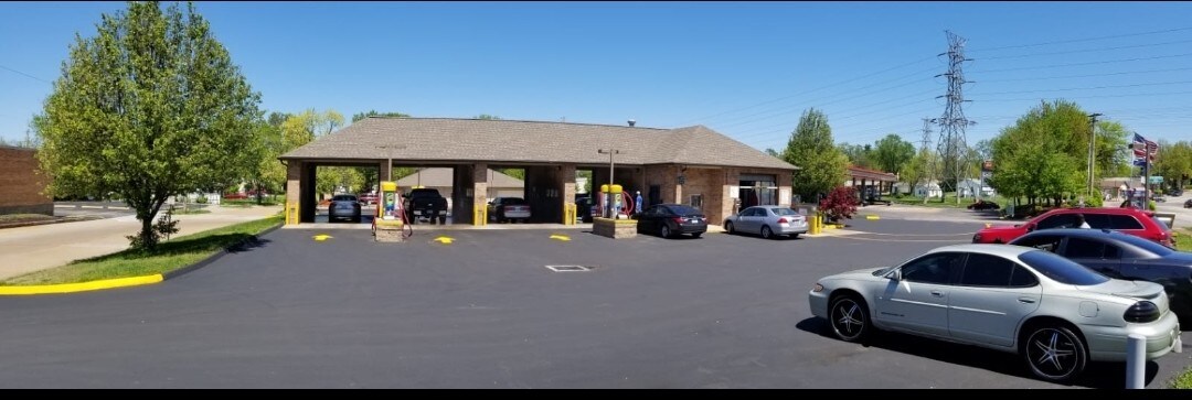 8635 Airport Rd, Berkeley, MO for sale Primary Photo- Image 1 of 3