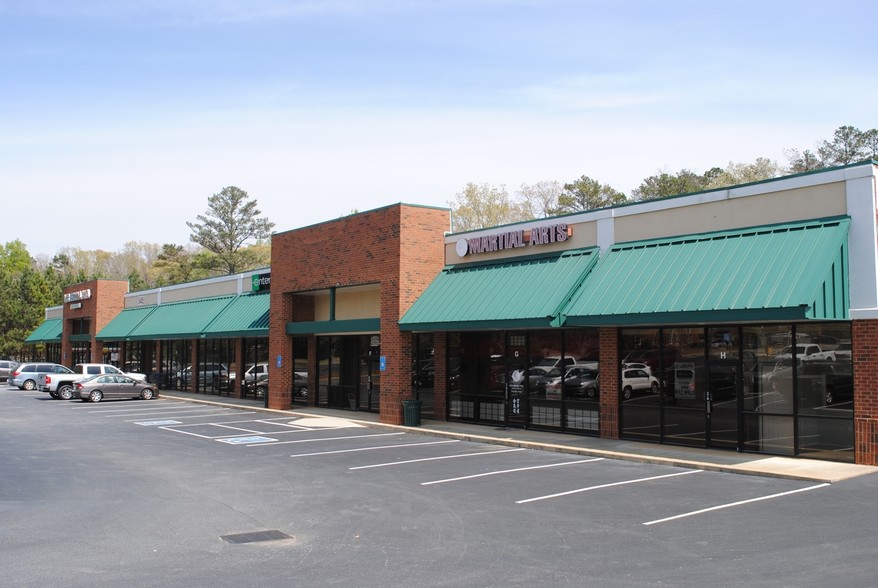 5445 Atlanta Hwy, Alpharetta, GA for lease - Primary Photo - Image 1 of 5