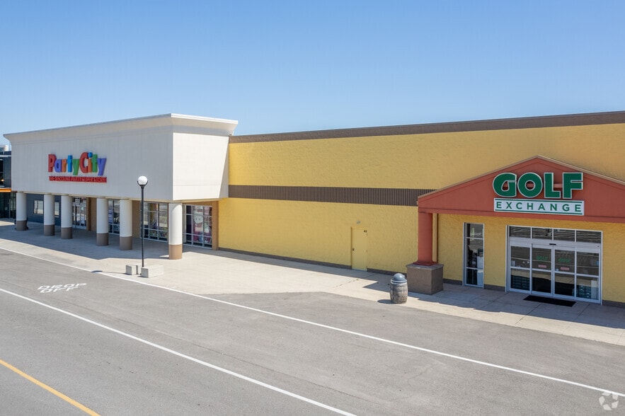 4450 Eastgate Blvd, Cincinnati, OH for lease - Building Photo - Image 1 of 4