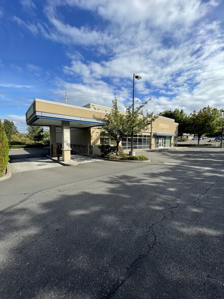 10065 SW Barbur Blvd, Portland, OR for lease - Building Photo - Image 2 of 2