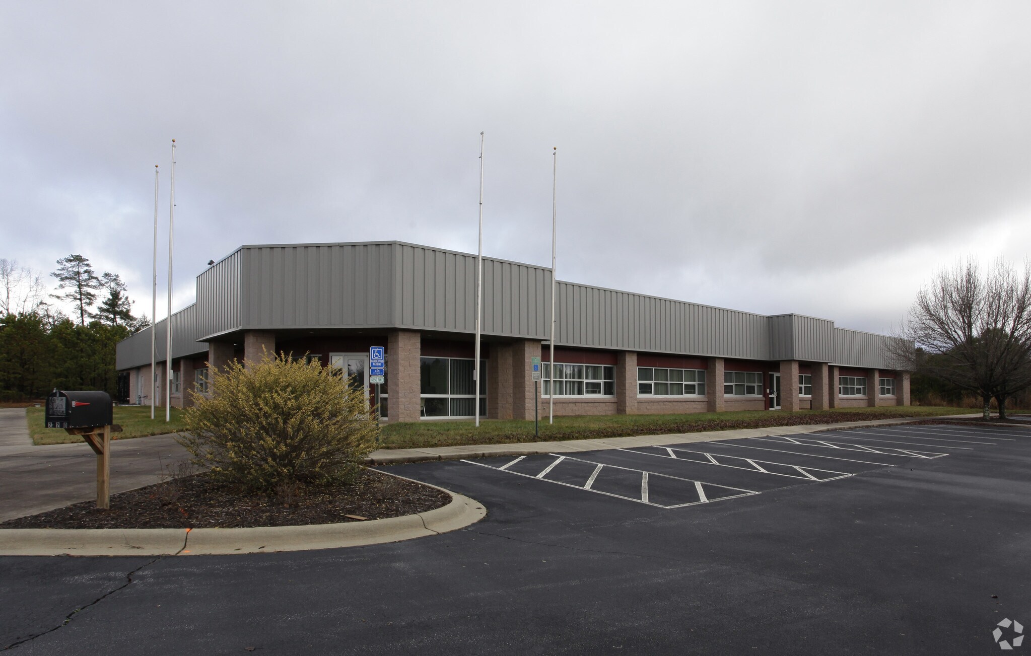 220 Continuum Dr, Fletcher, NC 28732