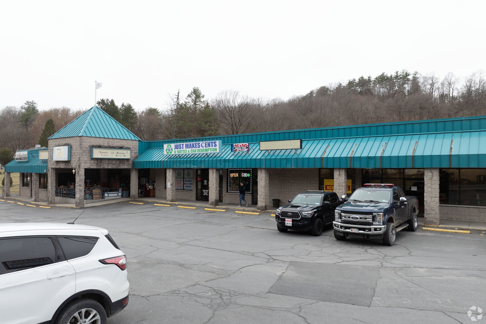 2381 Us Route 9 W, Ravena, NY for sale Primary Photo- Image 1 of 1