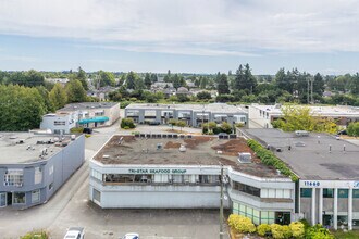 11751 Voyageur Way, Richmond, BC - AERIAL map view