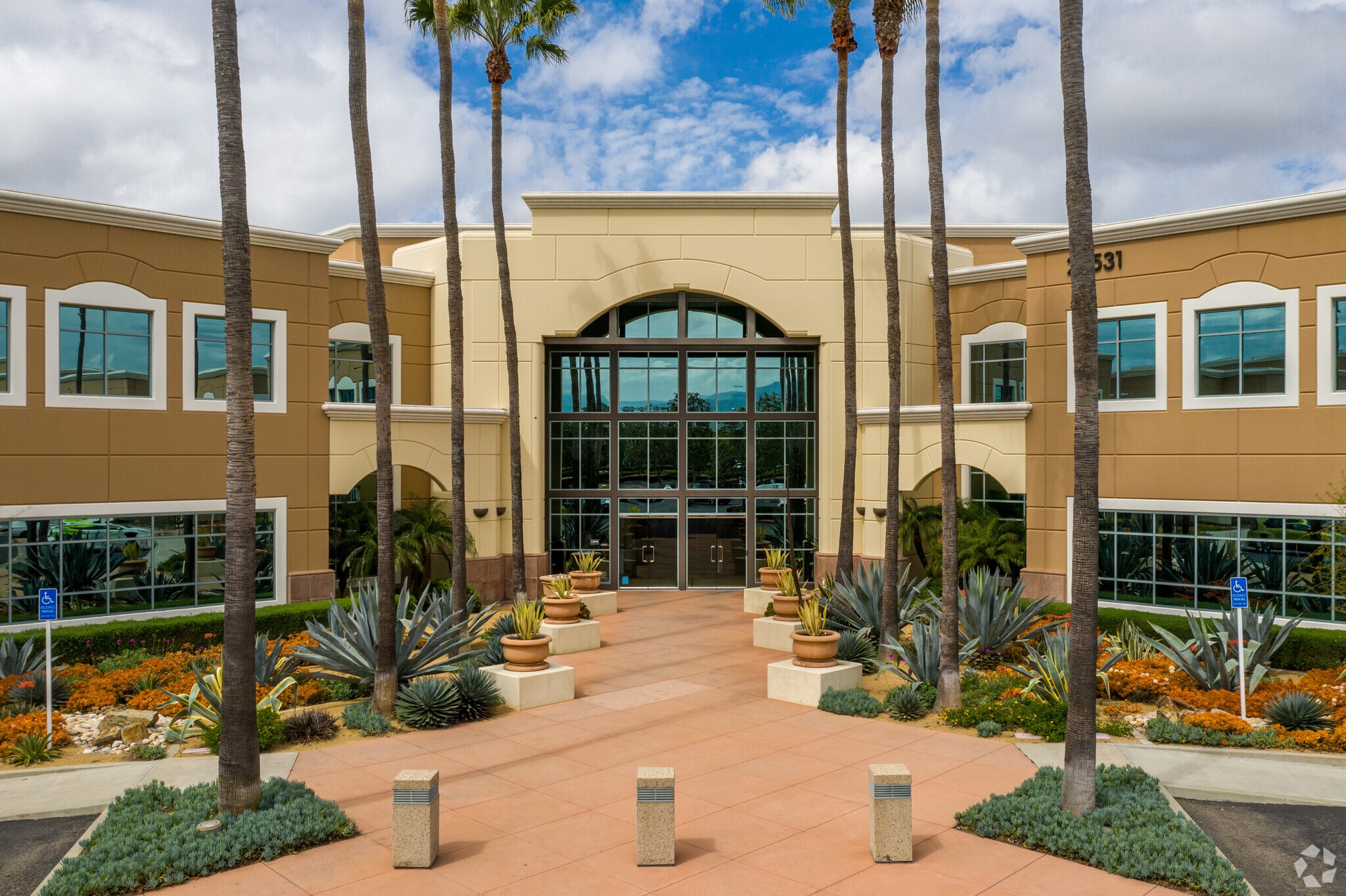 25521 Commercentre Dr, Lake Forest, CA for lease Building Photo- Image 1 of 7