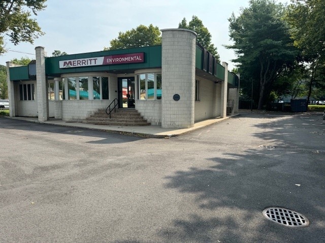 519 Route 111, Hauppauge, NY for sale - Building Photo - Image 1 of 1
